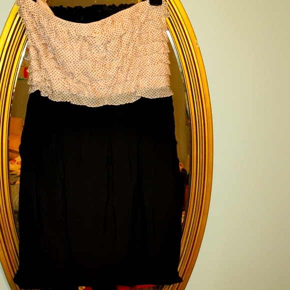 💲3 for $20💲 Pink & Black Polka Dot Tiered top Strapless mini dress - Picture 5 of 8